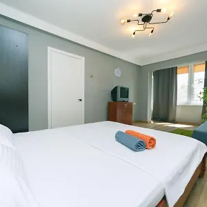 Near Dream Town Апартаменты