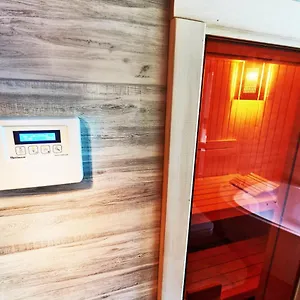 Sauna, Big Jacuzzi , Khreshchatyk Апартаменты